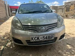 Nissan Note 1.6 Petrol 2010 Silver