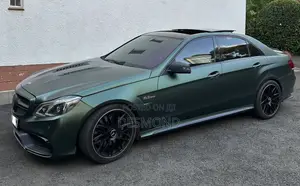 Mercedes-Benz E63 2014 Green
