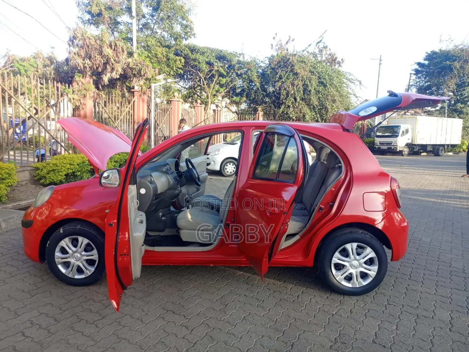 Nissan March 2012 Red