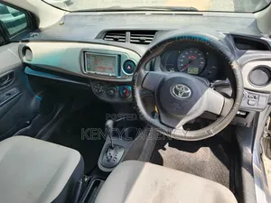 Toyota Vitz 2011 Gray