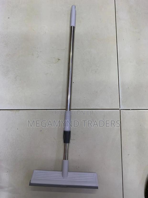 Floor Scrub Brush With Squeezer /Window Cleaner - thumbnail 3