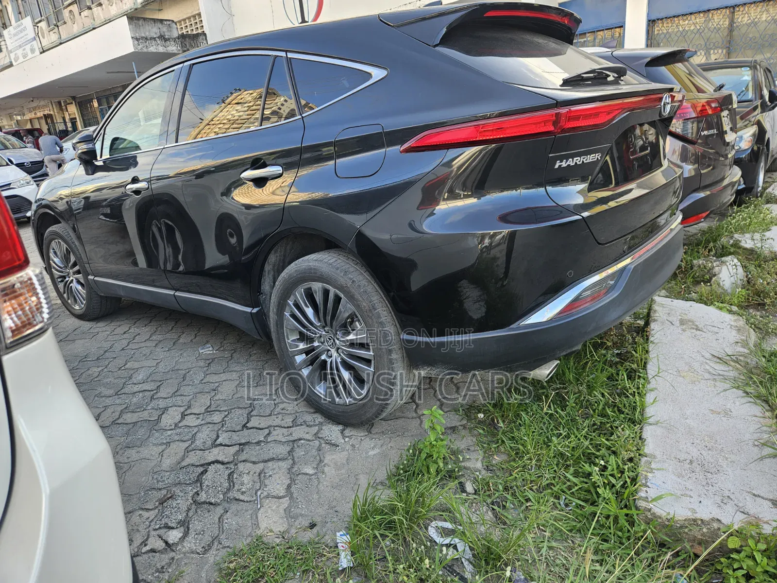 Toyota Harrier 2021 Black
