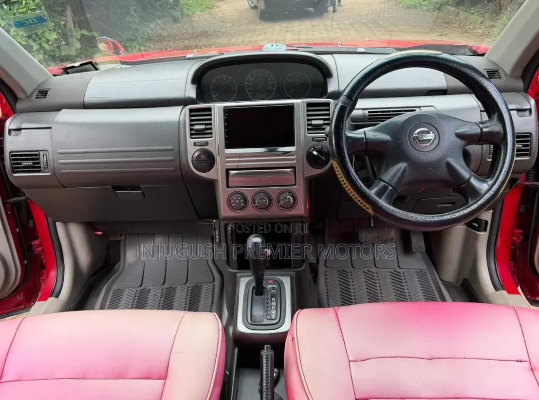 Nissan X-Trail 2005 Red