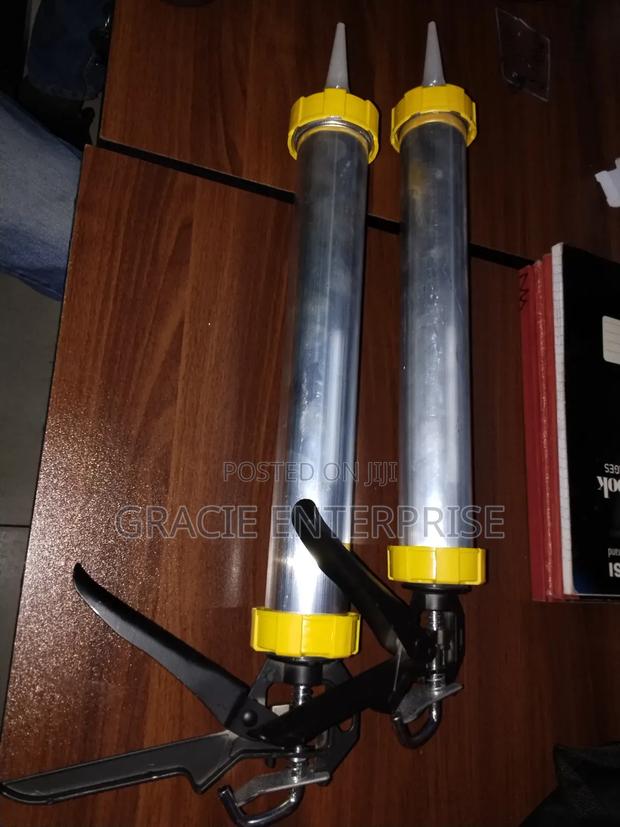 Structural Silicone Gun
