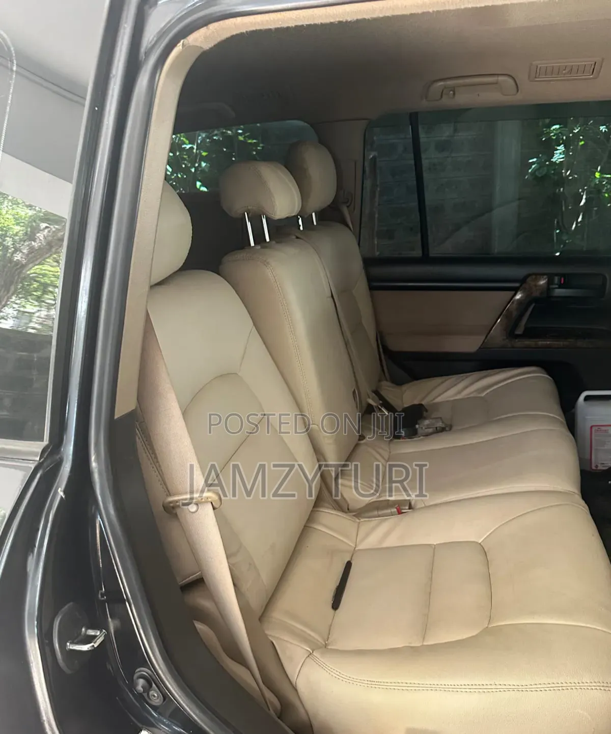 Toyota Land Cruiser 2009 White