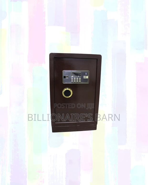 Fireproof Biometric Steel Safe 60 Kg Dual Alarm Plus Backup Key - thumbnail 2