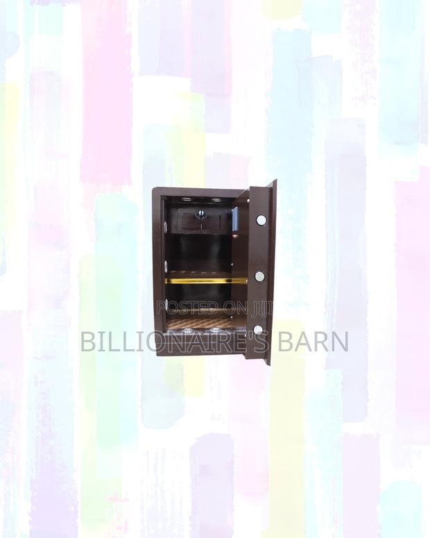 Fireproof Biometric Steel Safe 60 Kg Dual Alarm Plus Backup Key - thumbnail 3