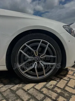 Mercedes-Benz E200 2020 White