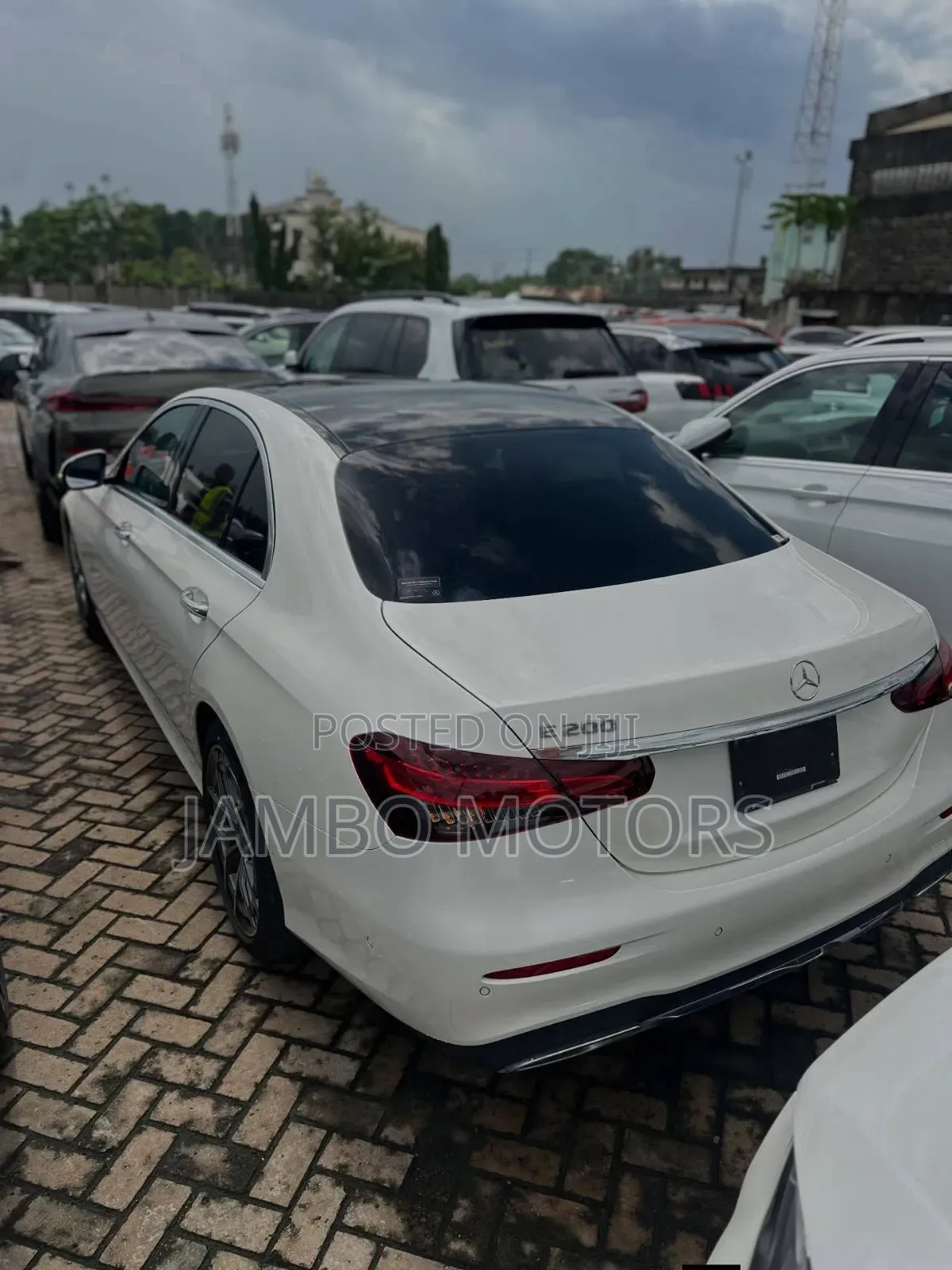 Mercedes-Benz E200 2020 White