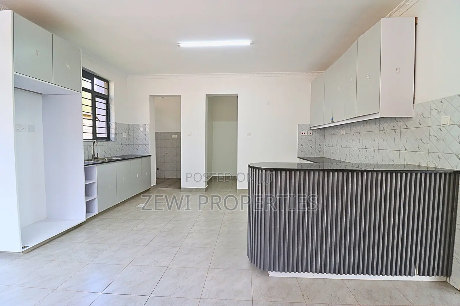 4bdrm Mansion in Kibiku for sale