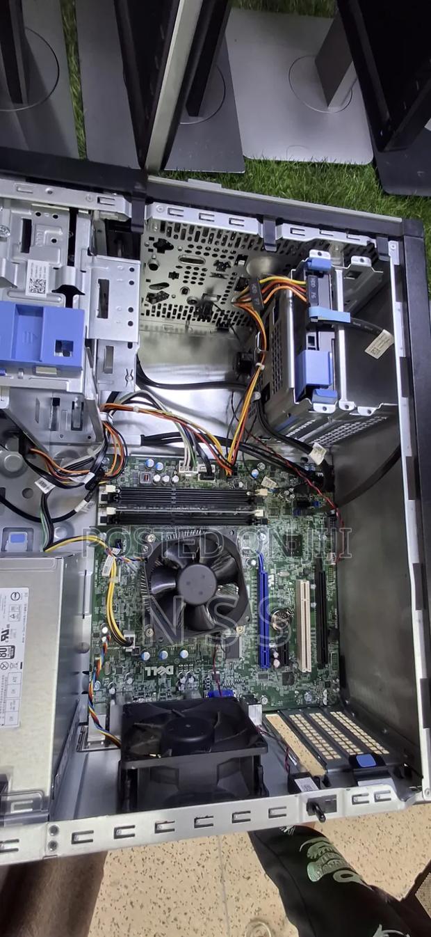 Desktop Computer Lenovo 8GB Intel Core i5 HDD 500GB - thumbnail 2