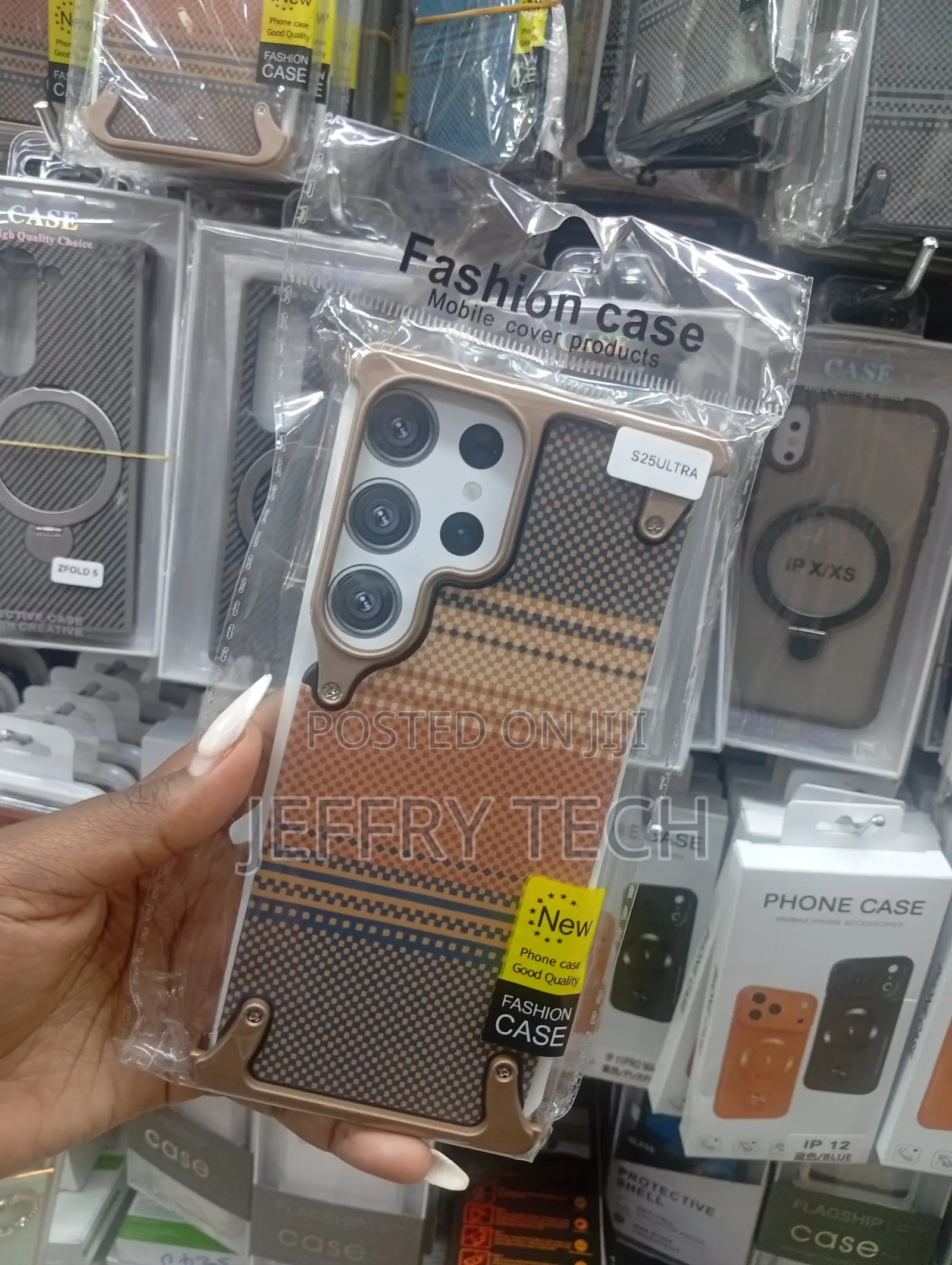 Gold and Black Tribal S25ultra Metal Carbon Fiber Phone Case.
