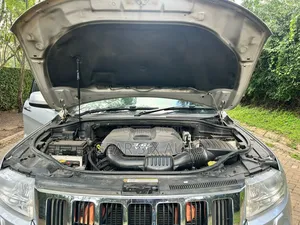 Jeep Grand Cherokee Limited 4x4 2012 Silver