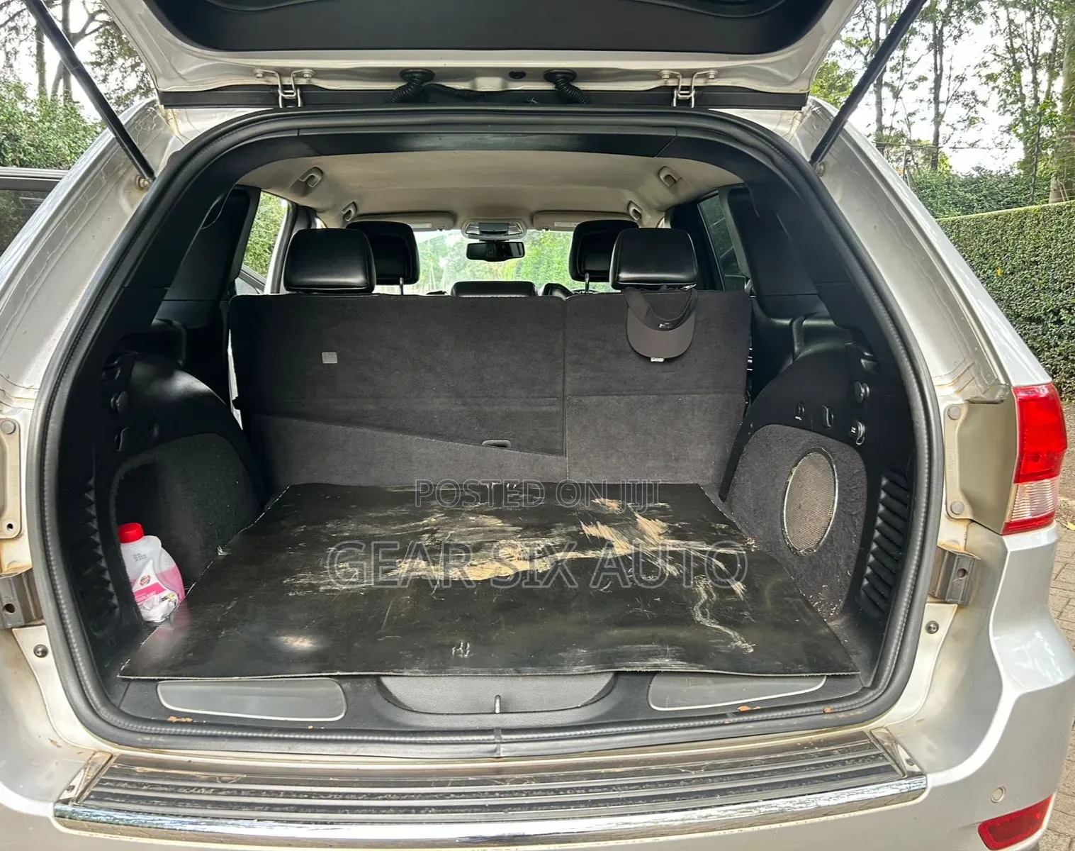 Jeep Grand Cherokee Limited 4x4 2012 Silver