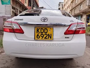 Toyota Premio 2015 White