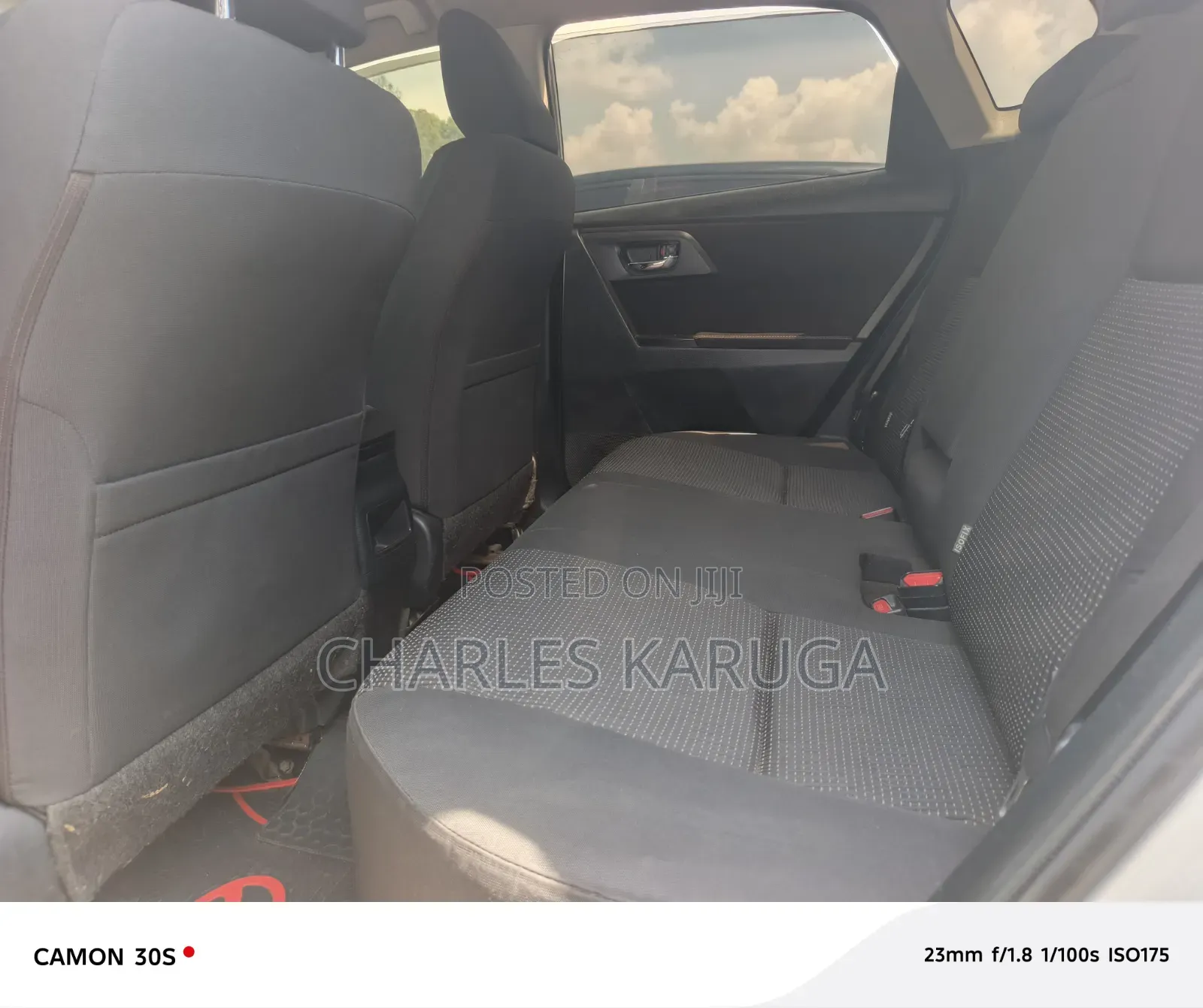 Toyota Auris 2012 Silver