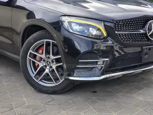 Mercedes-Benz GLC-Class 2019 Black