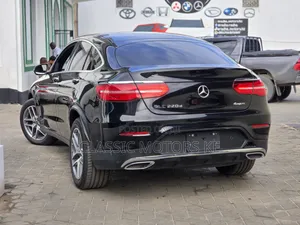 Mercedes-Benz GLC-Class 2019 Black
