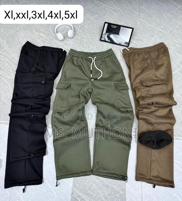 Fleece-Lined Cargo Sweatpants W/Drawstring Waist Elastic Ankle Cuffs - thumbnail 3