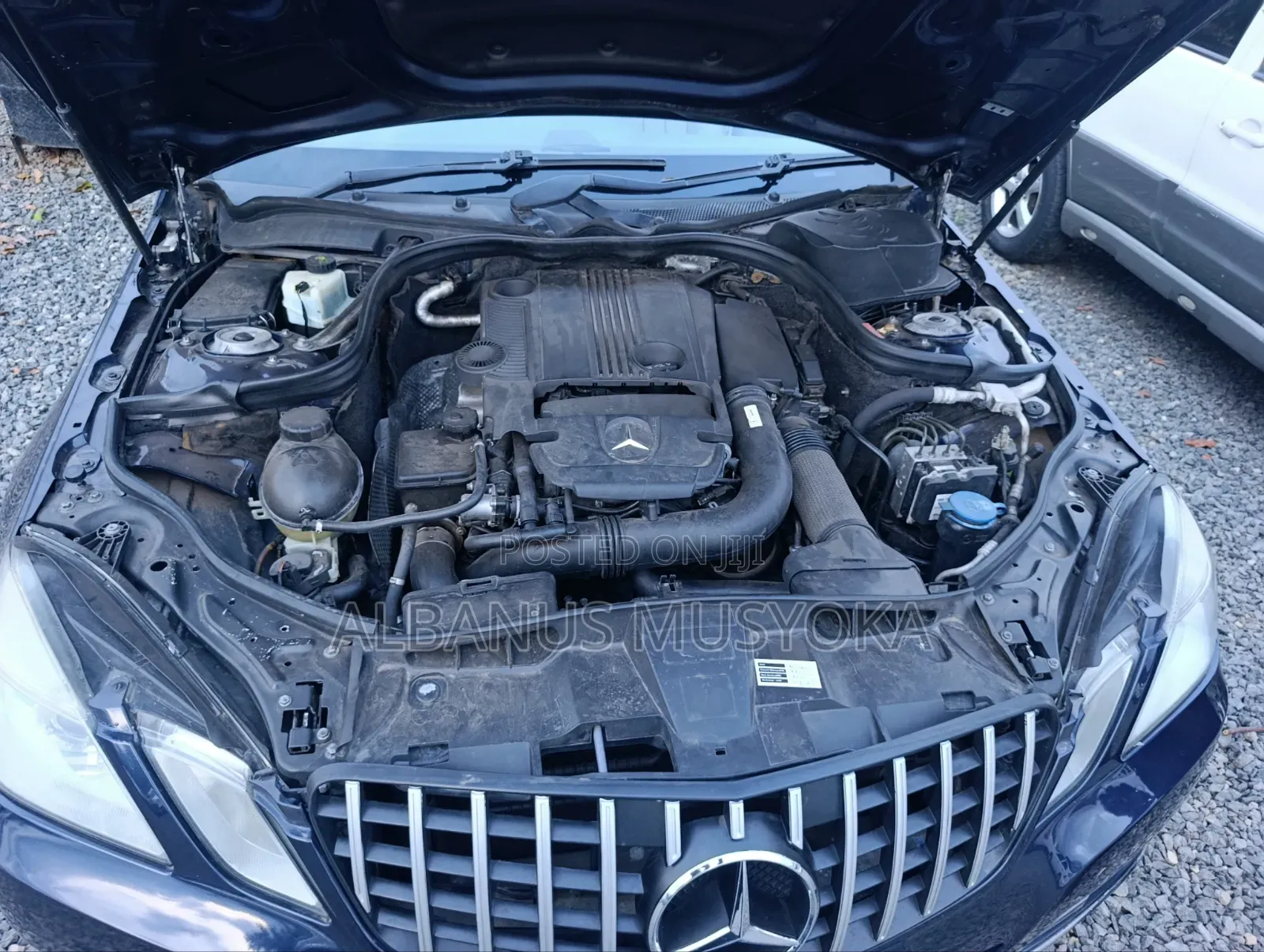 Mercedes-Benz E250 2013 Blue