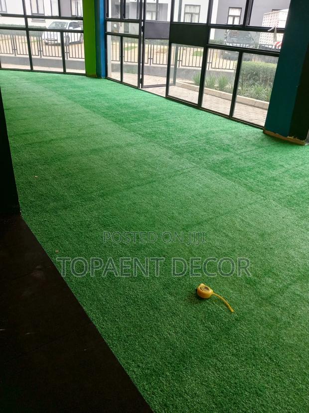 Grass That Is Easy in Installation and Maintenance Artificial Grass