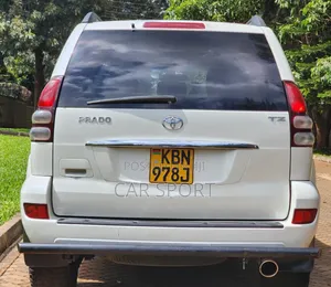 Toyota Land Cruiser Prado 2006 White