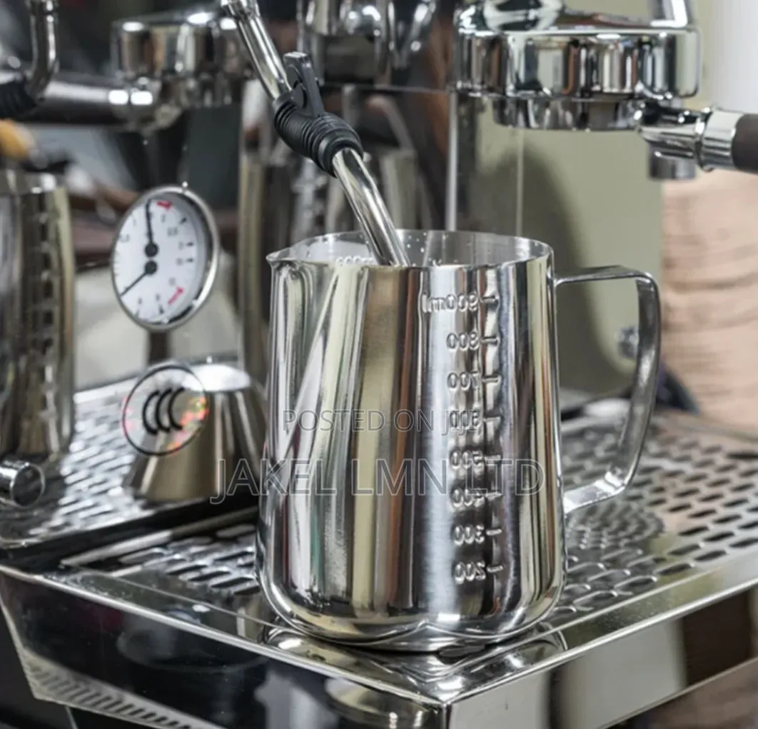 Stainless Steel Frothing Pitcher 600ml - Silver Milk Jug For Coffee