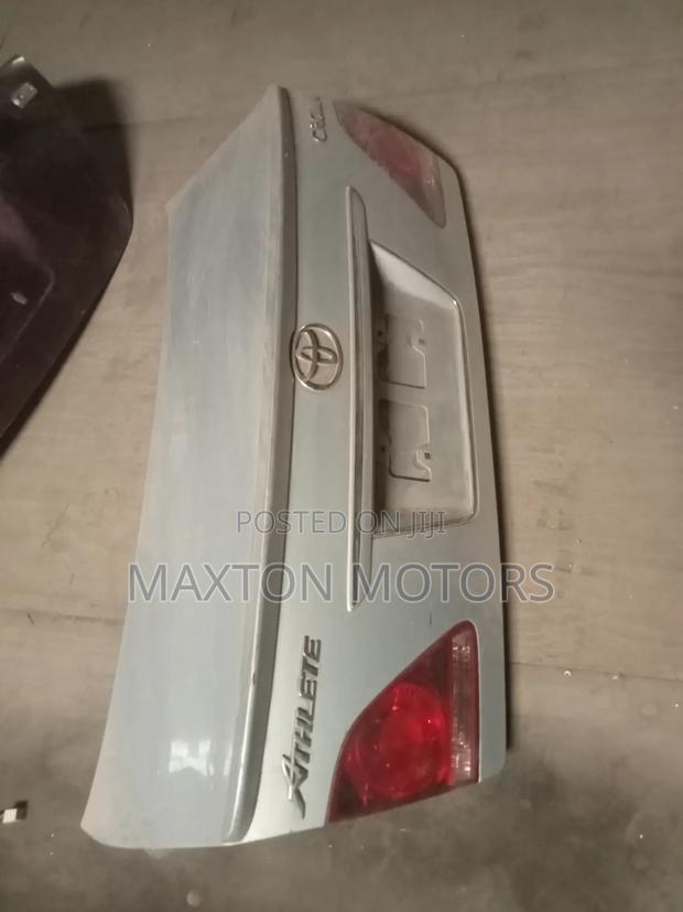 Crown Athlete Grs180 Boot Lid