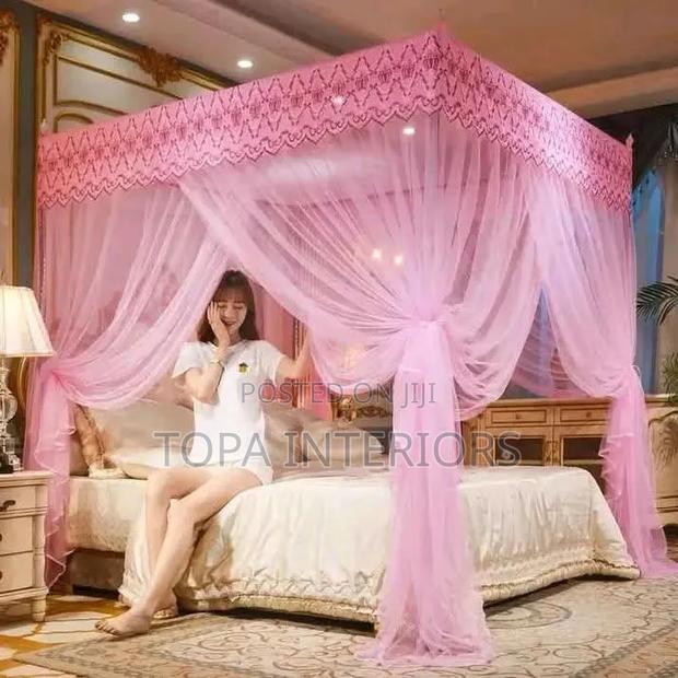 Machine Washable Canopy 4 Stand Mosquito Nets for Air BNB - main view