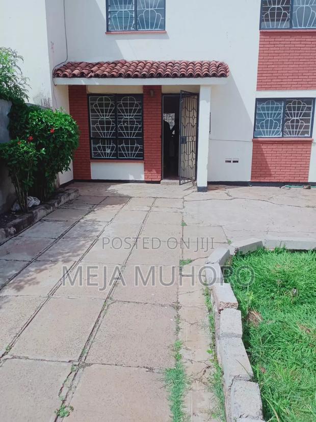 4bdrm Maisonette in Buruburu Phase 4 for sale - thumbnail 2