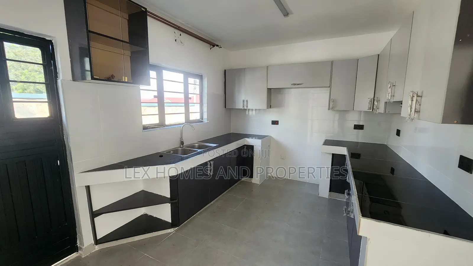 4bdrm Bungalow in Ol Keri for sale