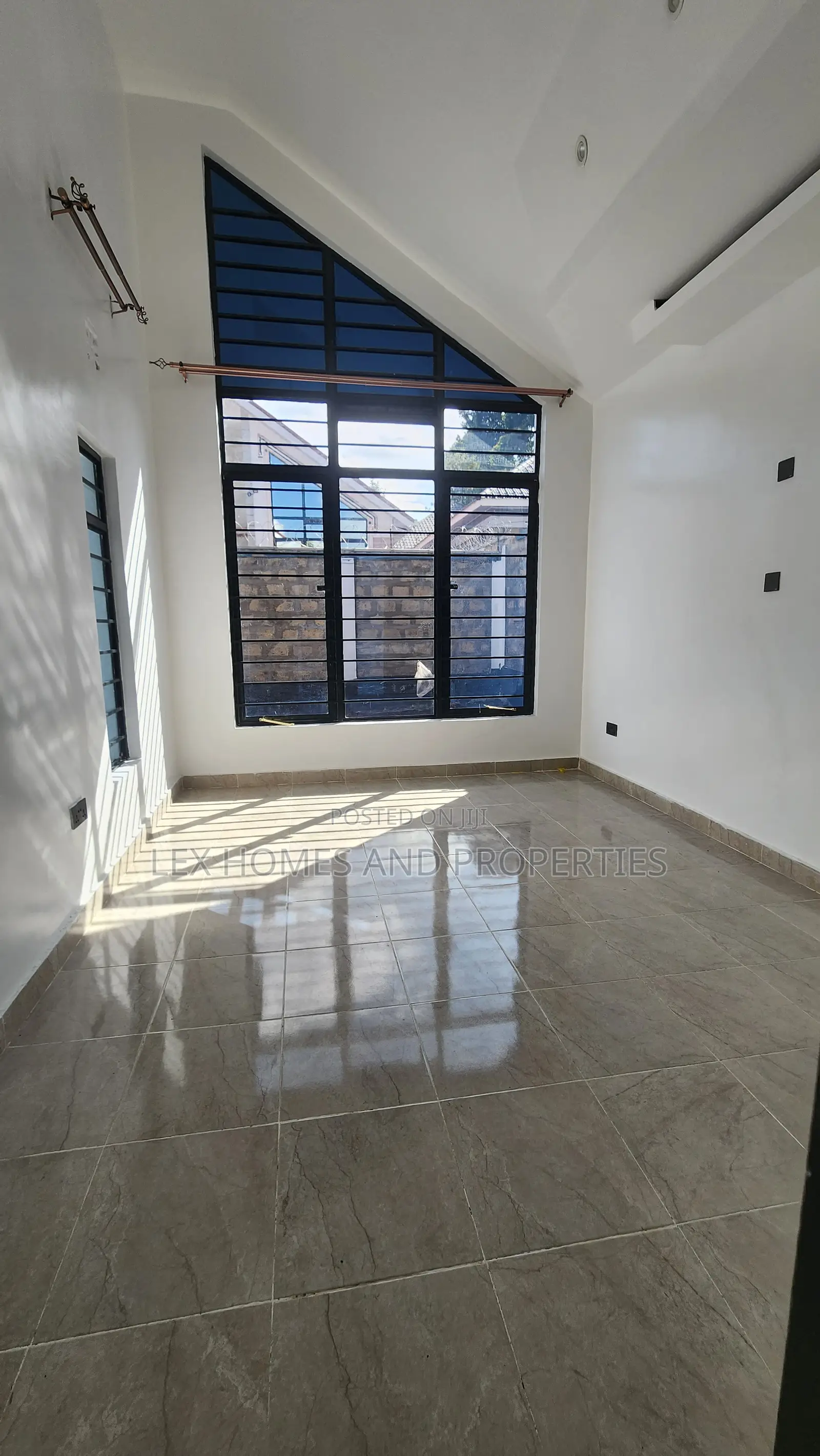 4bdrm Bungalow in Ol Keri for sale