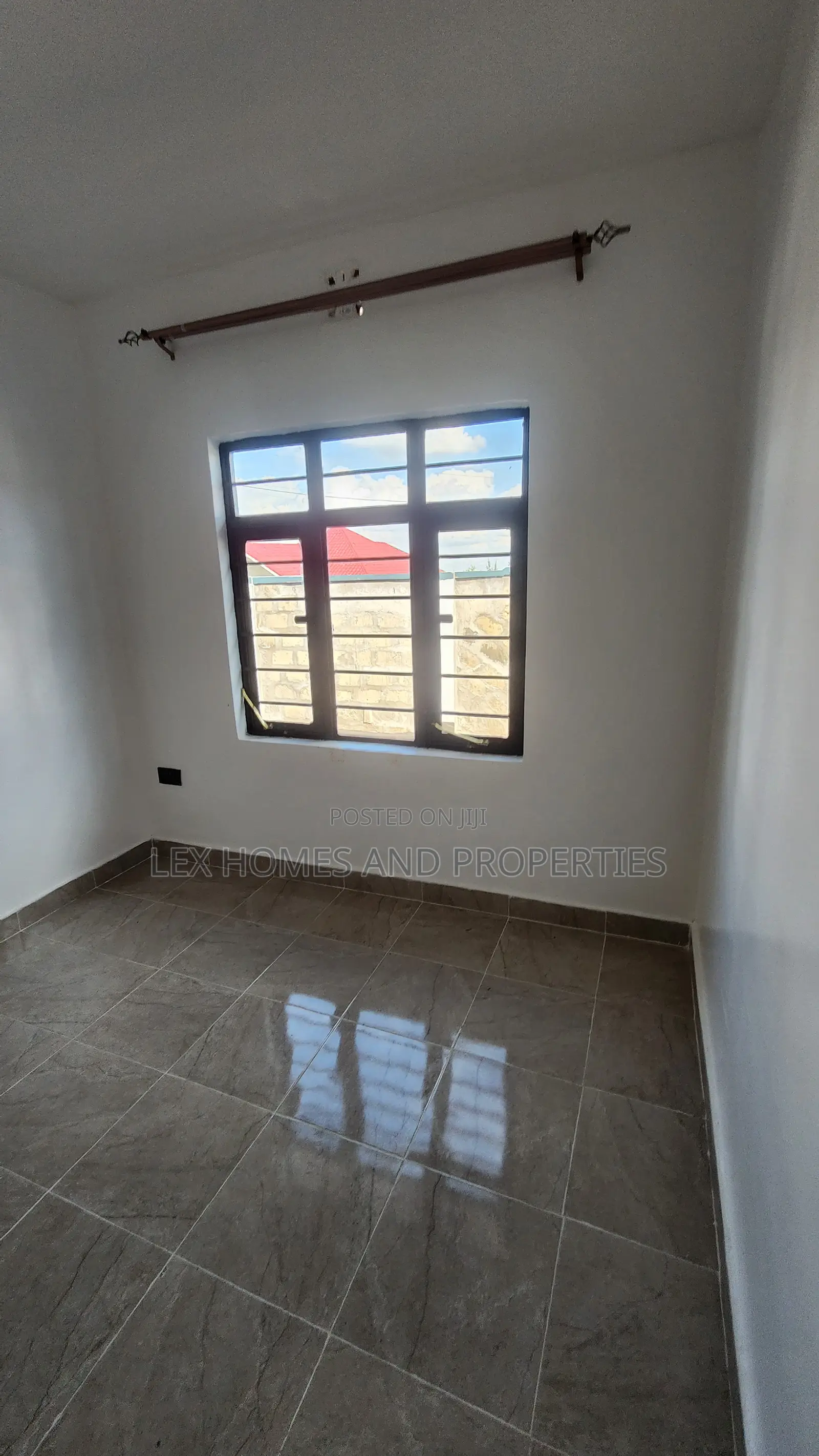 4bdrm Bungalow in Ol Keri for sale