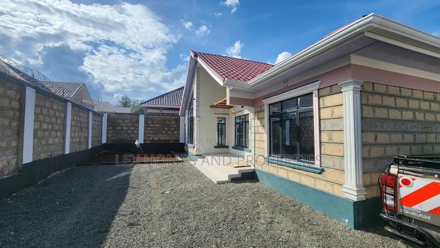 4bdrm Bungalow in Ol Keri for sale - main view