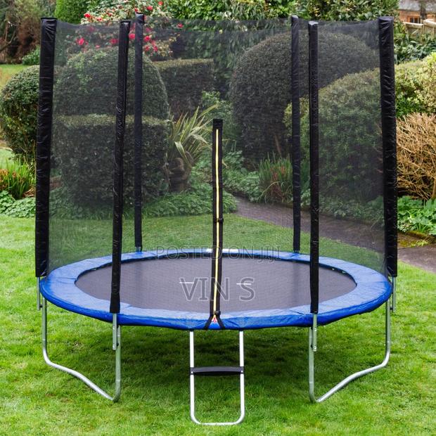 Trampoline/Trampòline"Trampôline_trampõline'trampöline;Trampōline;