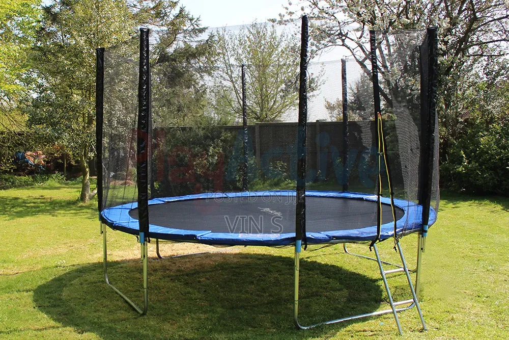 Trampoline+Trămpoline*Trämpoline(Trãmpoline;Trampolìne^Trâmpoline}