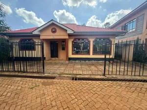 3bdrm Bungalow in Kenyatta Road for rent
