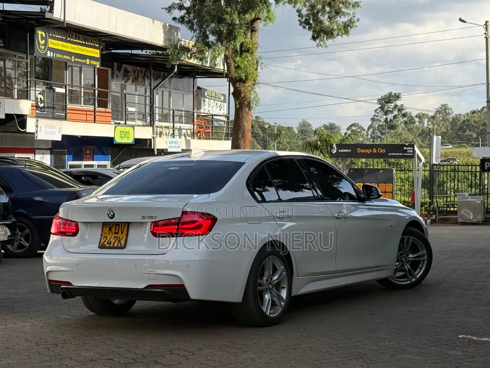 BMW 320i 2017 White
