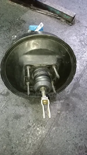 Brake Booster Complete Nissan Hardbody/Terrano