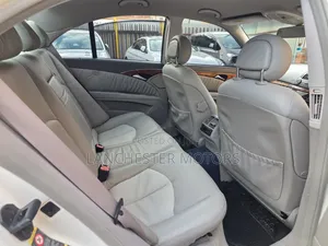 Mercedes-Benz E240 2004 Off white