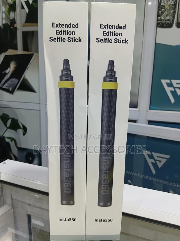 Insta360 Extended Edition Selfie Stick 3m (9.8ft) - thumbnail 2
