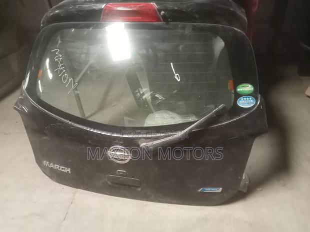 Nissan March Tailgate