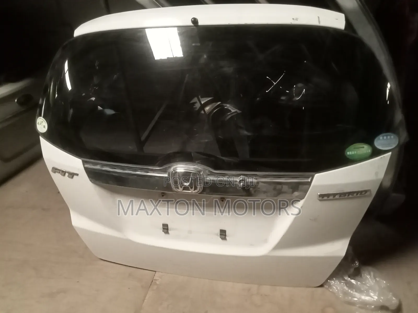 Honda Fit Ge6 With Glass Handle