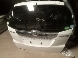 Honda Fit Ge6 With Glass Handle