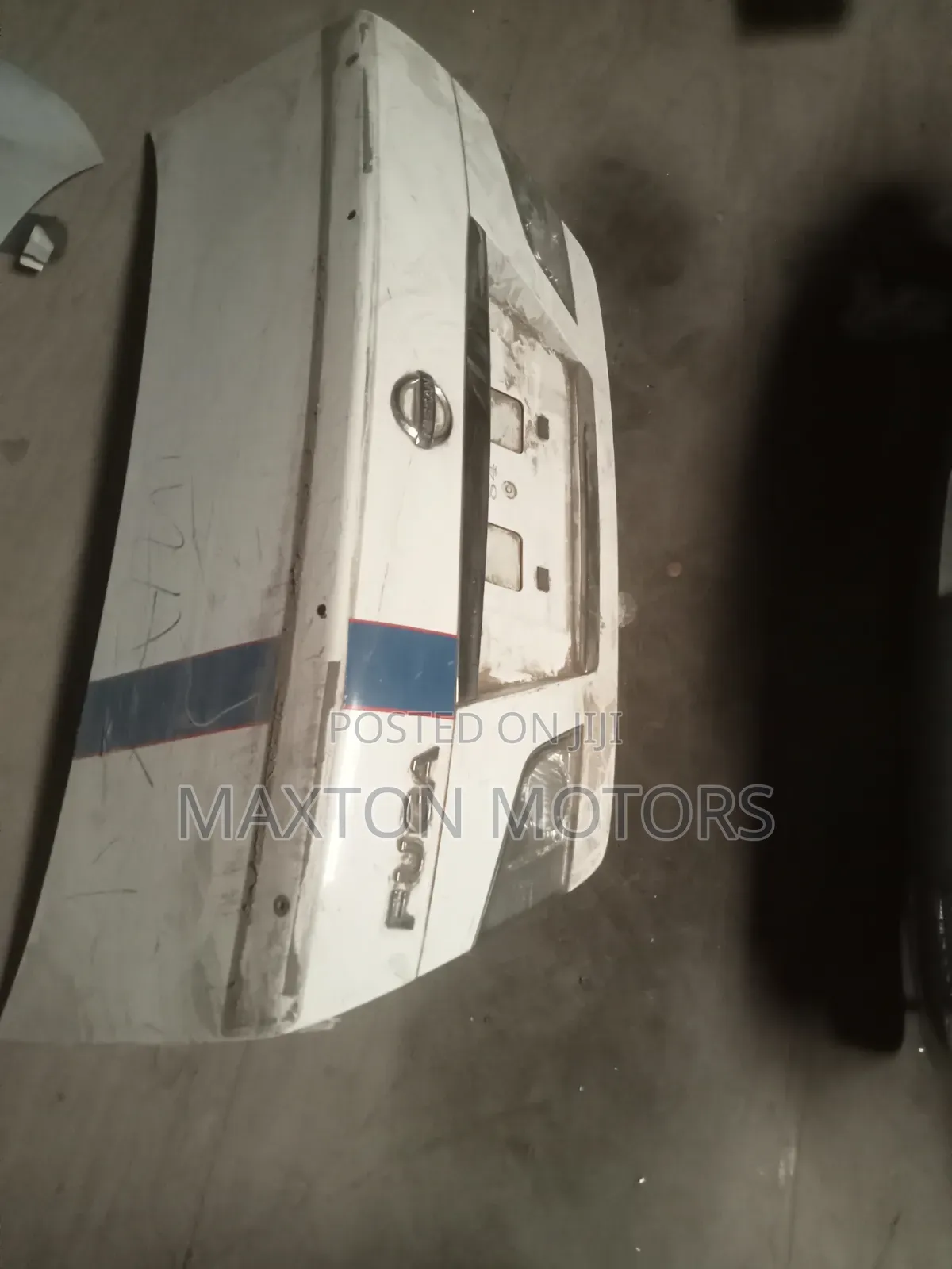 Nissan Fuga Y50 Boot Lid