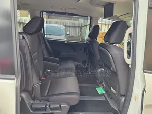 Nissan Serena 2019 White