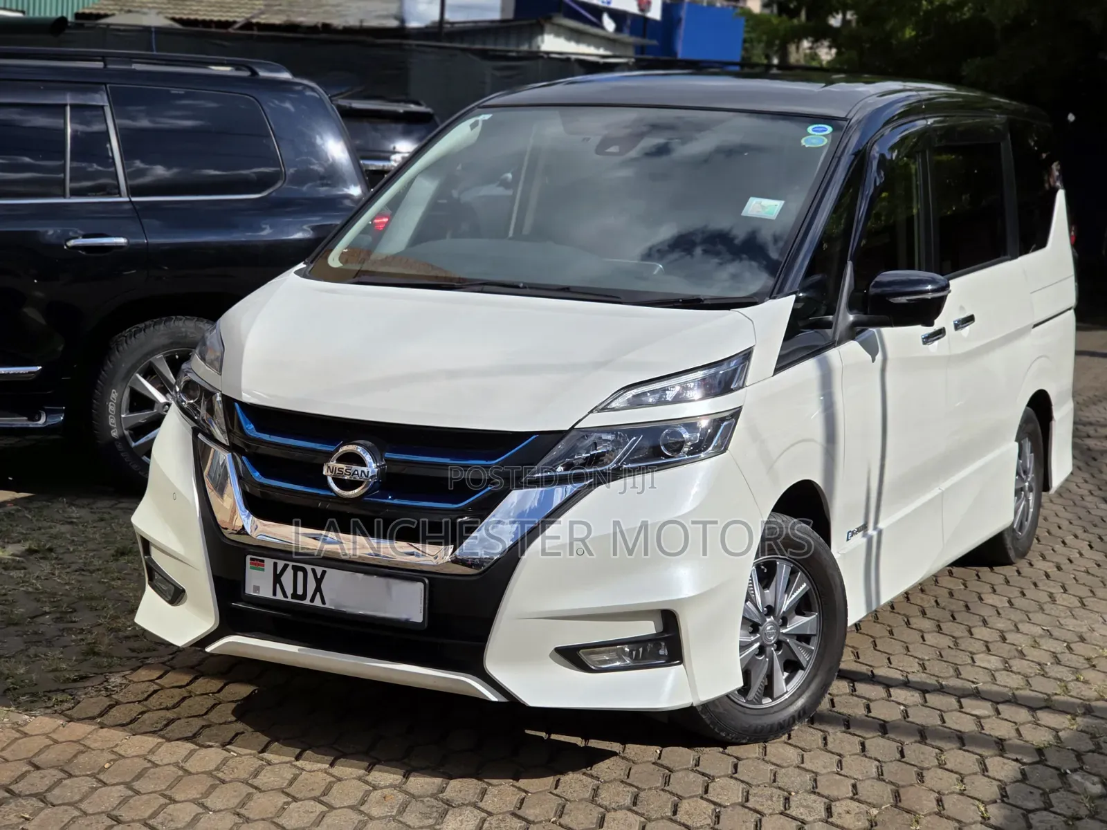 Nissan Serena 2019 White