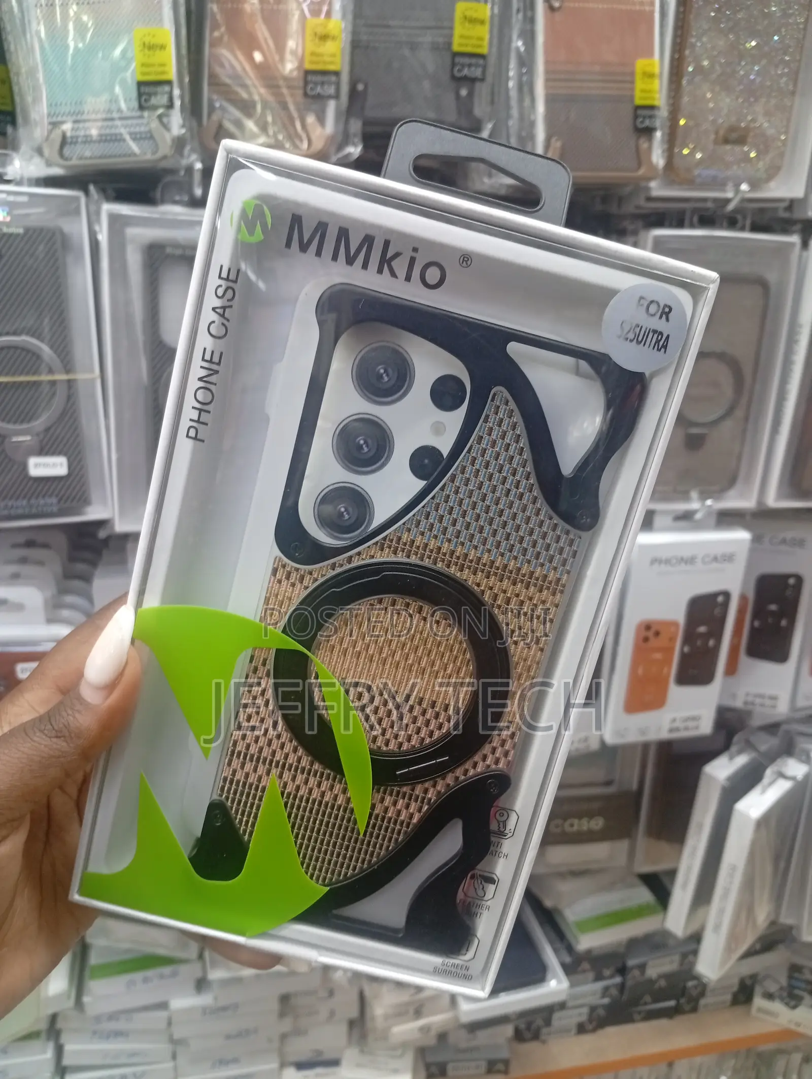 Magnetic Stand Designed for the Samsung S25 Ultra.