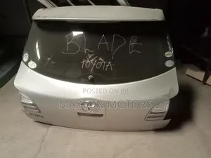 Toyota Blade Tailgate