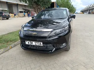 Toyota Harrier 2.0 2015 Black